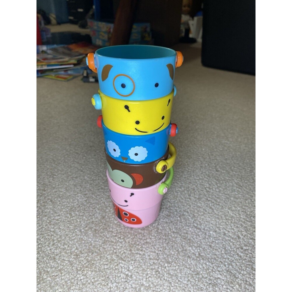Skip Hop Zoo Stack & Pour Buckets Baby Bath Toy 5 Piece Set